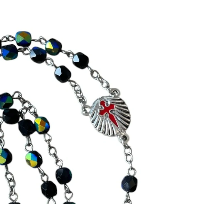 Růženec s multibarevnými krystaly